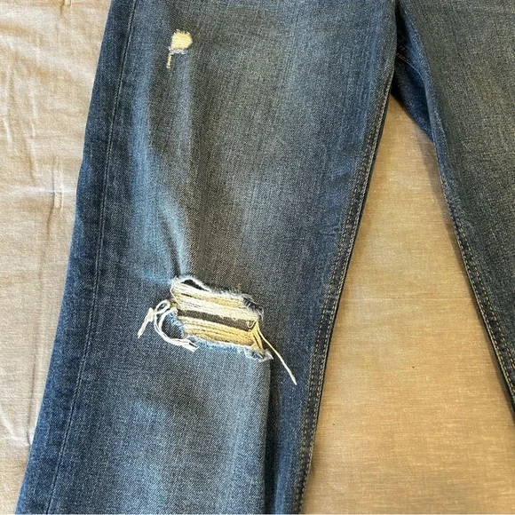 Old Navy Sky High Straight - Picture 2 of 8